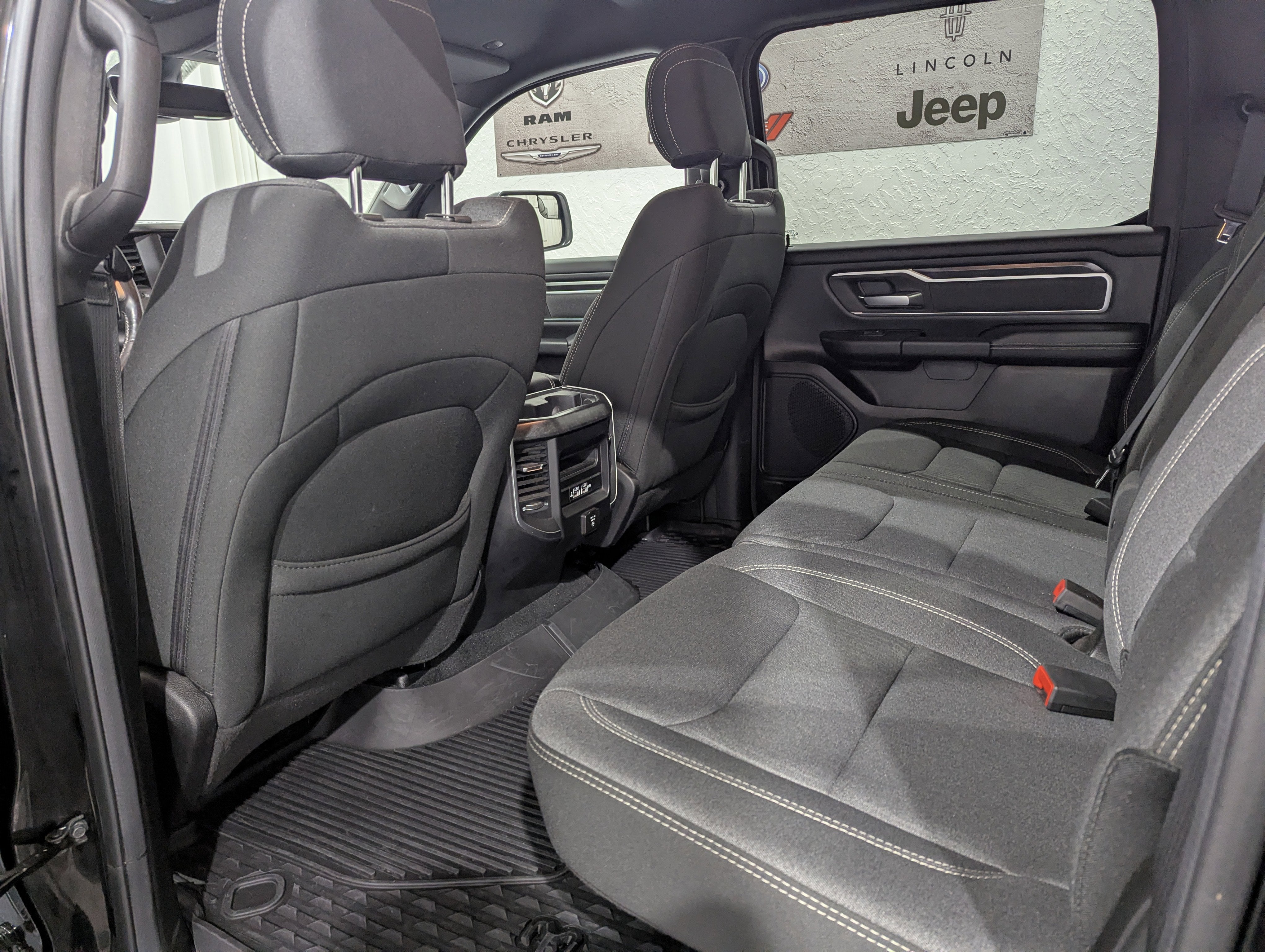 2019 RAM 1500 Big Horn/Lone Star Crew Cab 4x4 5'7' Box