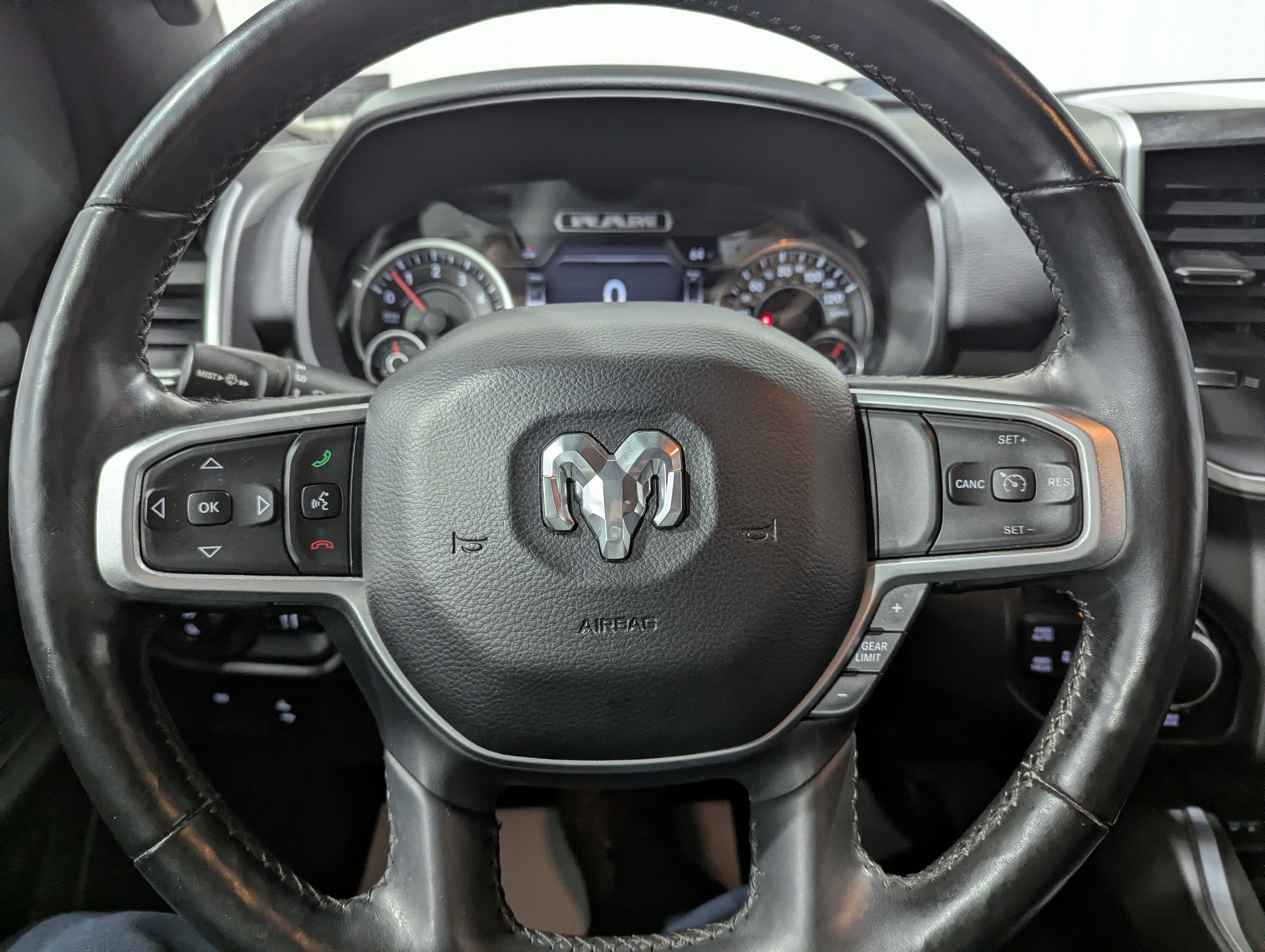 2019 RAM 1500 Big Horn/Lone Star Crew Cab 4x4 5'7' Box