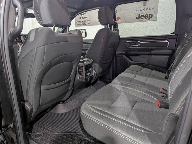 2019 RAM 1500 Big Horn/Lone Star Crew Cab 4x4 5'7' Box