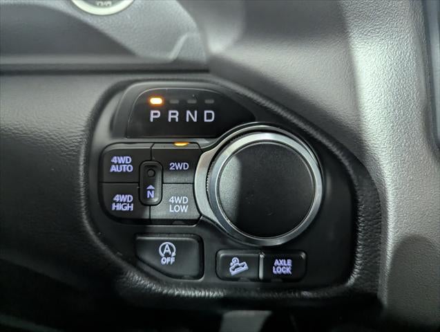 2019 RAM 1500 Big Horn/Lone Star Crew Cab 4x4 5'7' Box