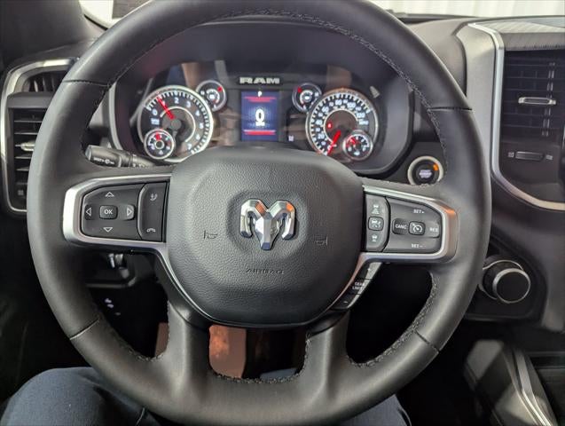 2025 RAM 1500 Big Horn Crew Cab 4x4 5'7' Box