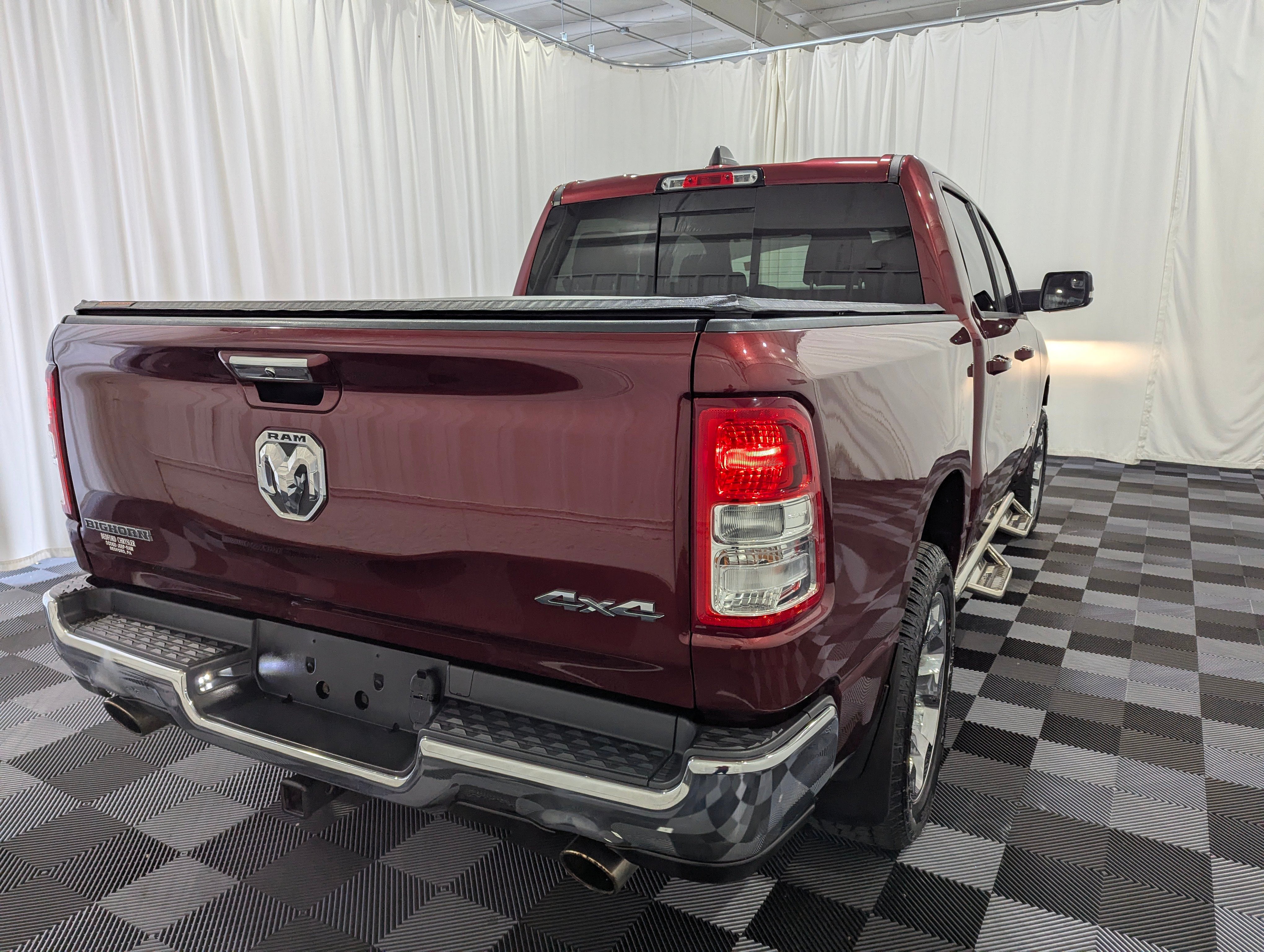 2020 RAM 1500 Big Horn Crew Cab 4x4 5'7' Box