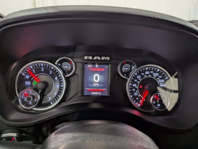 2020 RAM 1500 Big Horn Crew Cab 4x4 5'7' Box