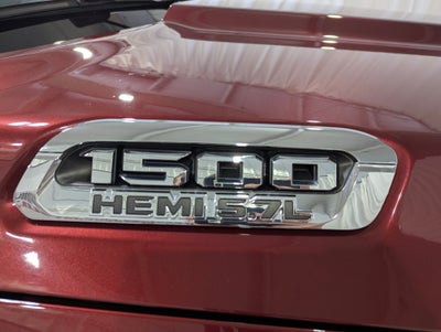 2020 RAM 1500 Big Horn Crew Cab 4x4 5'7' Box