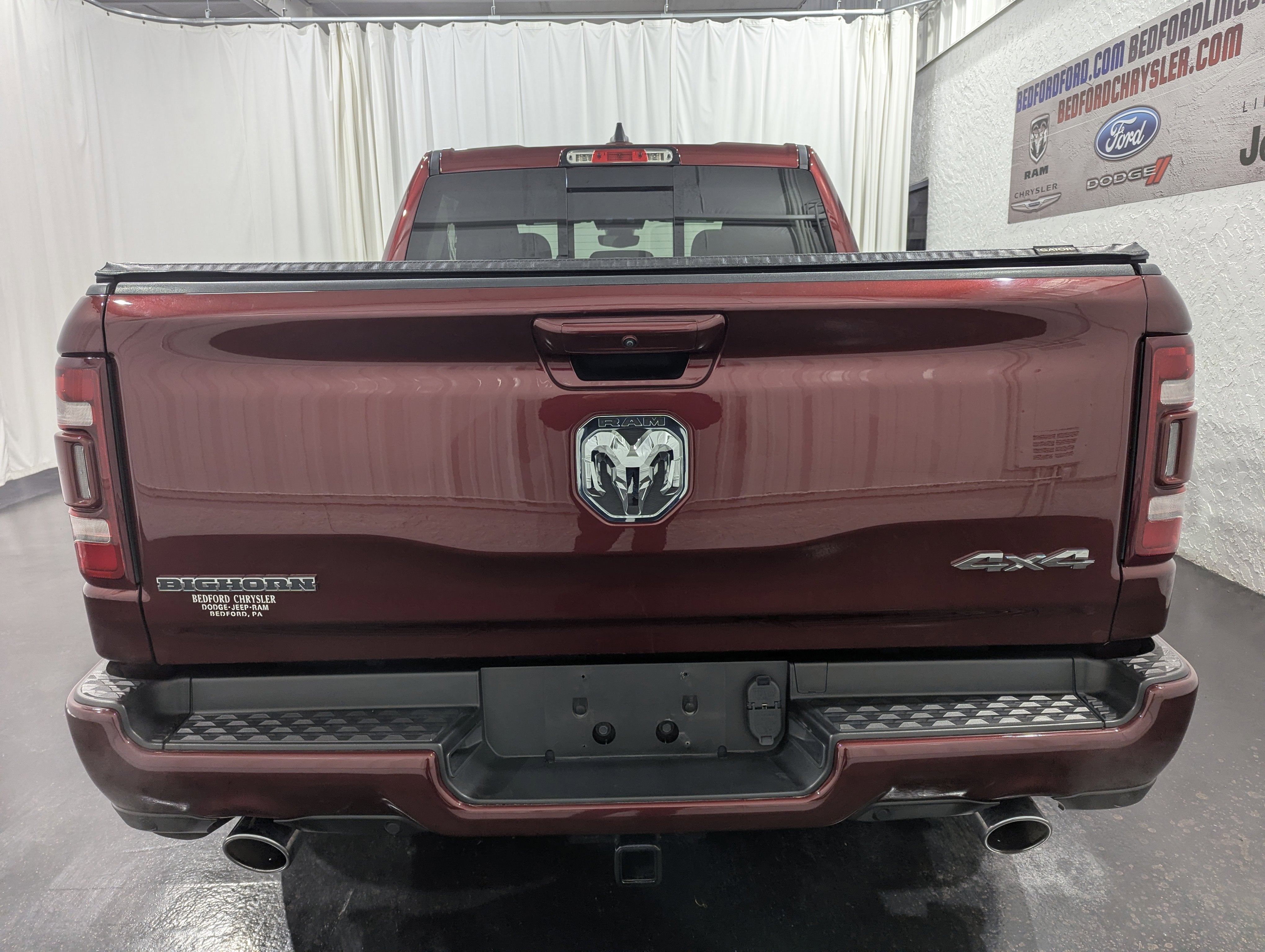2022 RAM 1500 Big Horn Crew Cab 4x4 5'7' Box