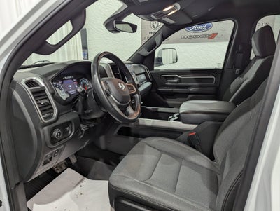 2022 RAM 1500 Big Horn Crew Cab 4x4 5'7' Box