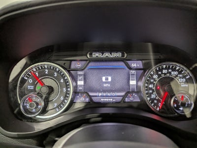 2022 RAM 1500 Big Horn Crew Cab 4x4 5'7' Box