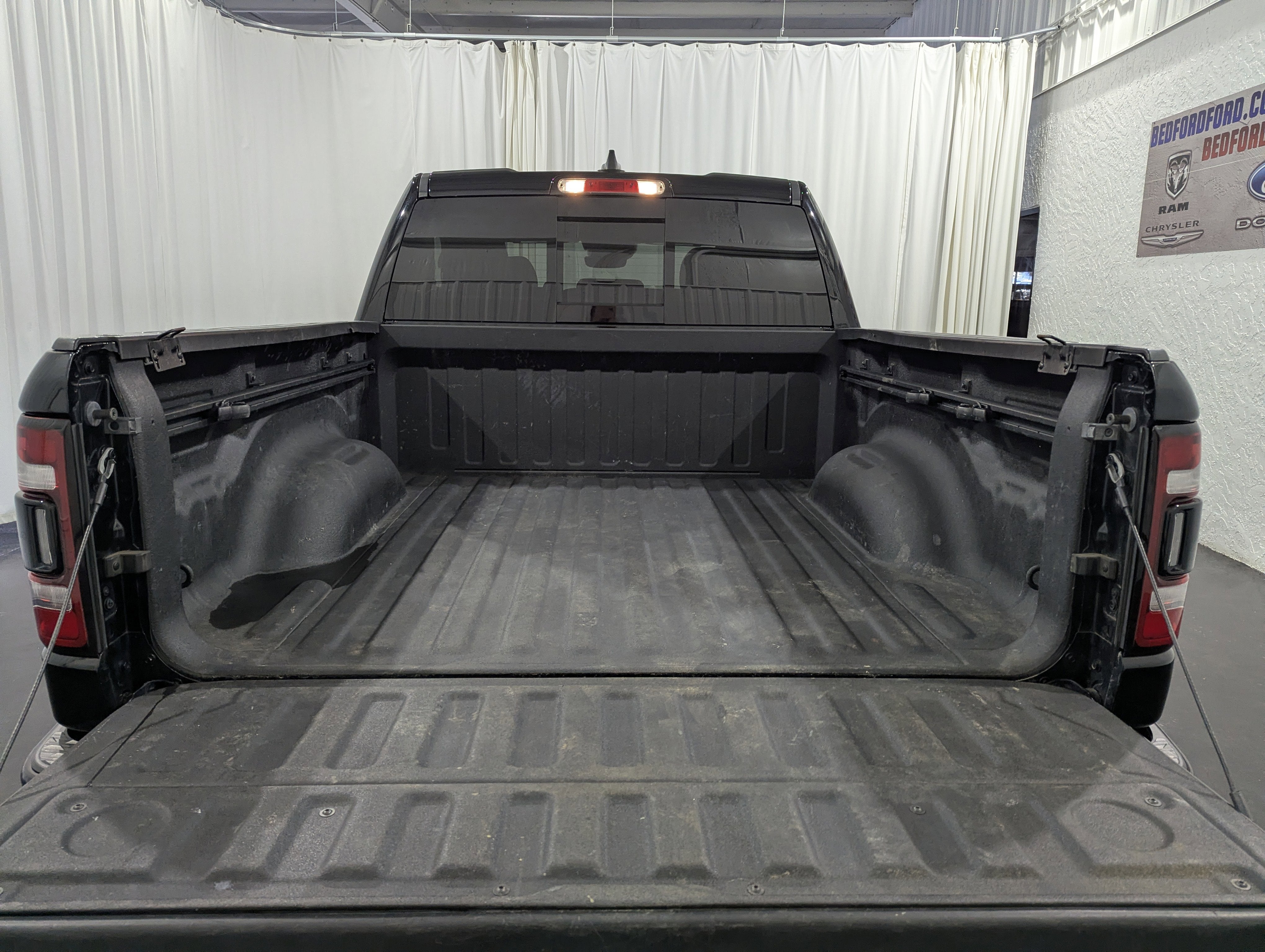 2020 RAM 1500 Limited Crew Cab 4x4 5'7' Box