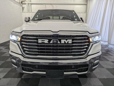 2026 RAM 1500 Laramie Crew Cab 4x4 5'7' Box