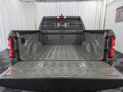 2026 RAM 1500 Laramie Crew Cab 4x4 5'7' Box