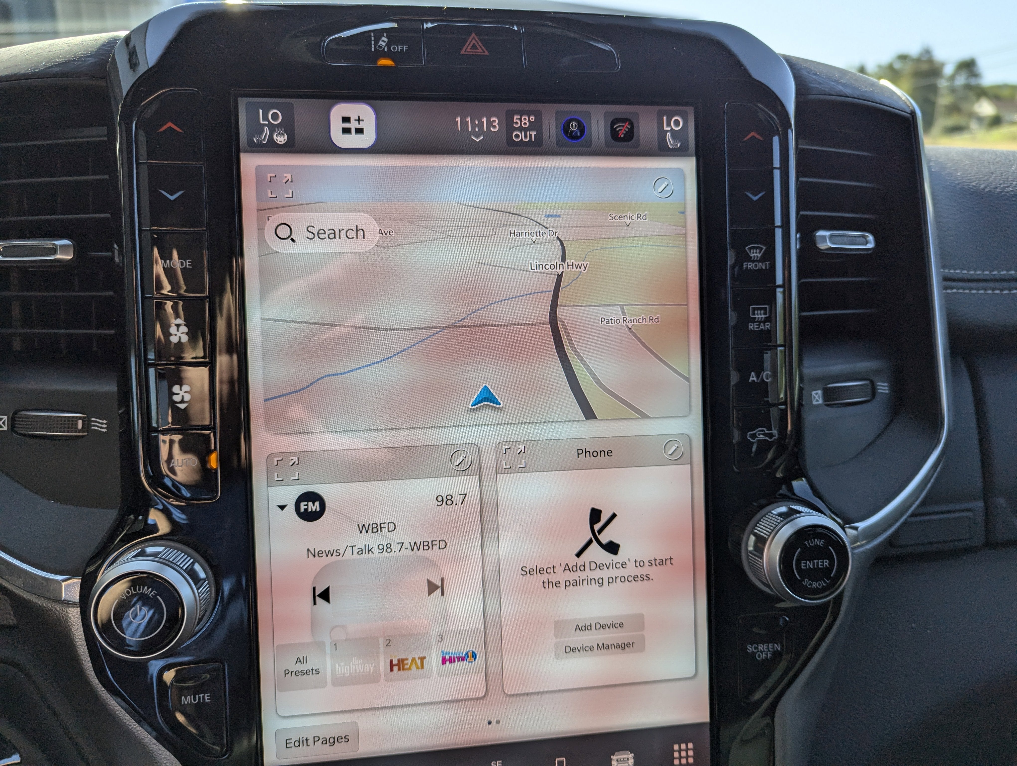 2025 RAM 1500 Laramie Crew Cab 4x4 5'7' Box