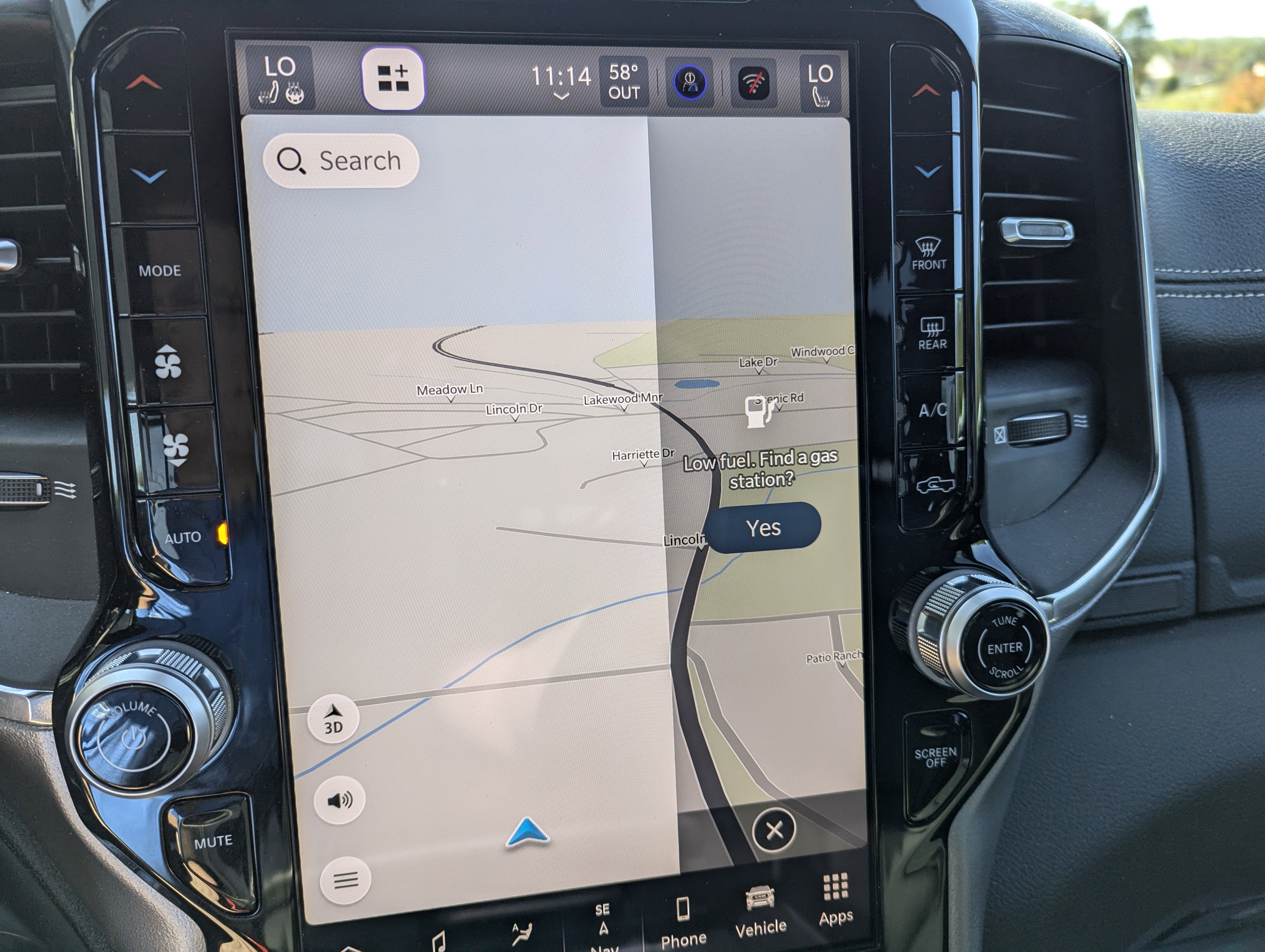 2025 RAM 1500 Laramie Crew Cab 4x4 5'7' Box