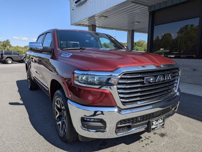2025 RAM 1500 Laramie Crew Cab 4x4 5'7' Box