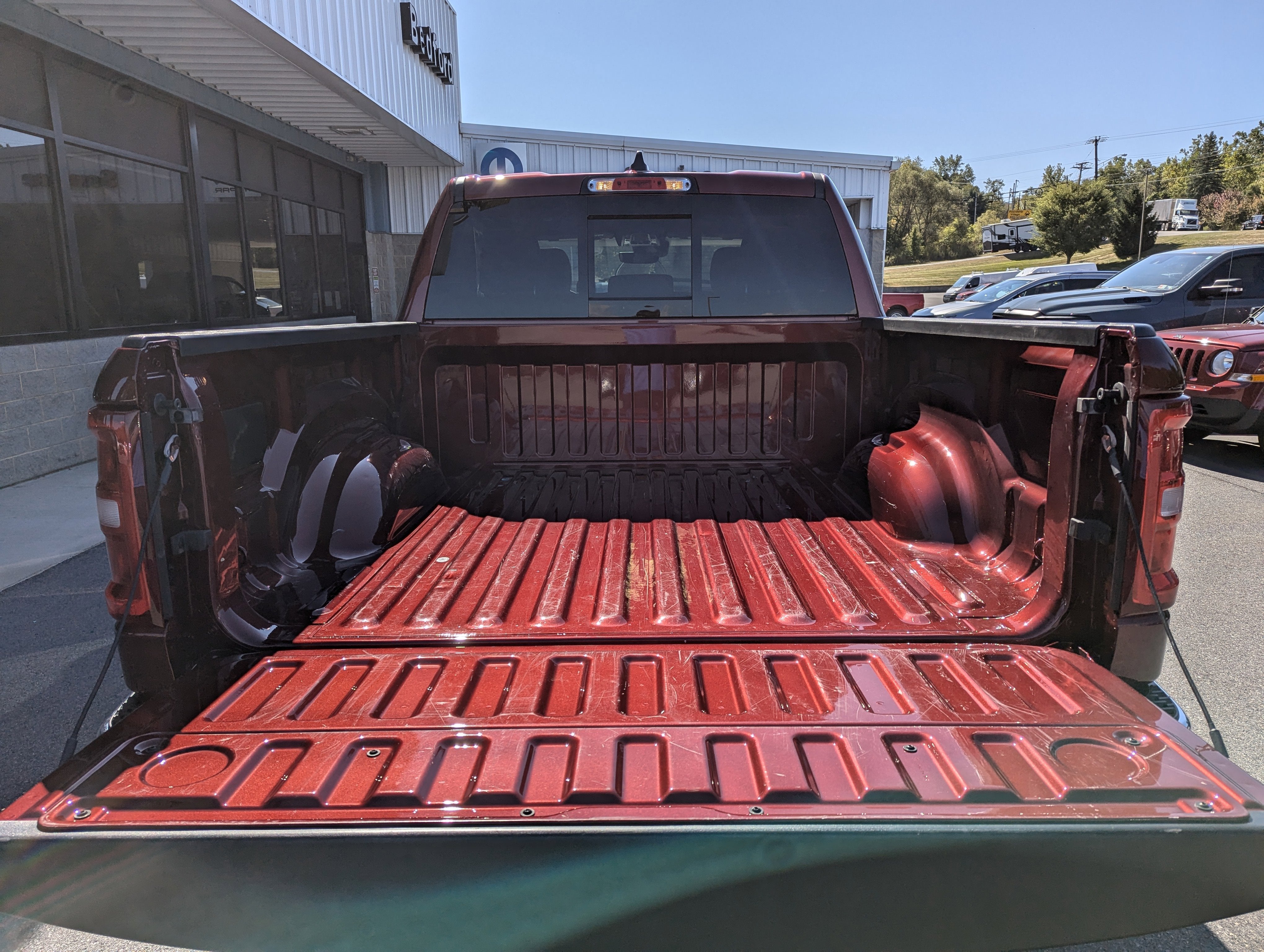 2025 RAM 1500 Laramie Crew Cab 4x4 5'7' Box