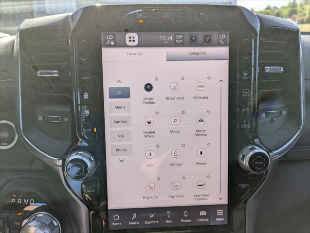 2025 RAM 1500 Laramie Crew Cab 4x4 5'7' Box