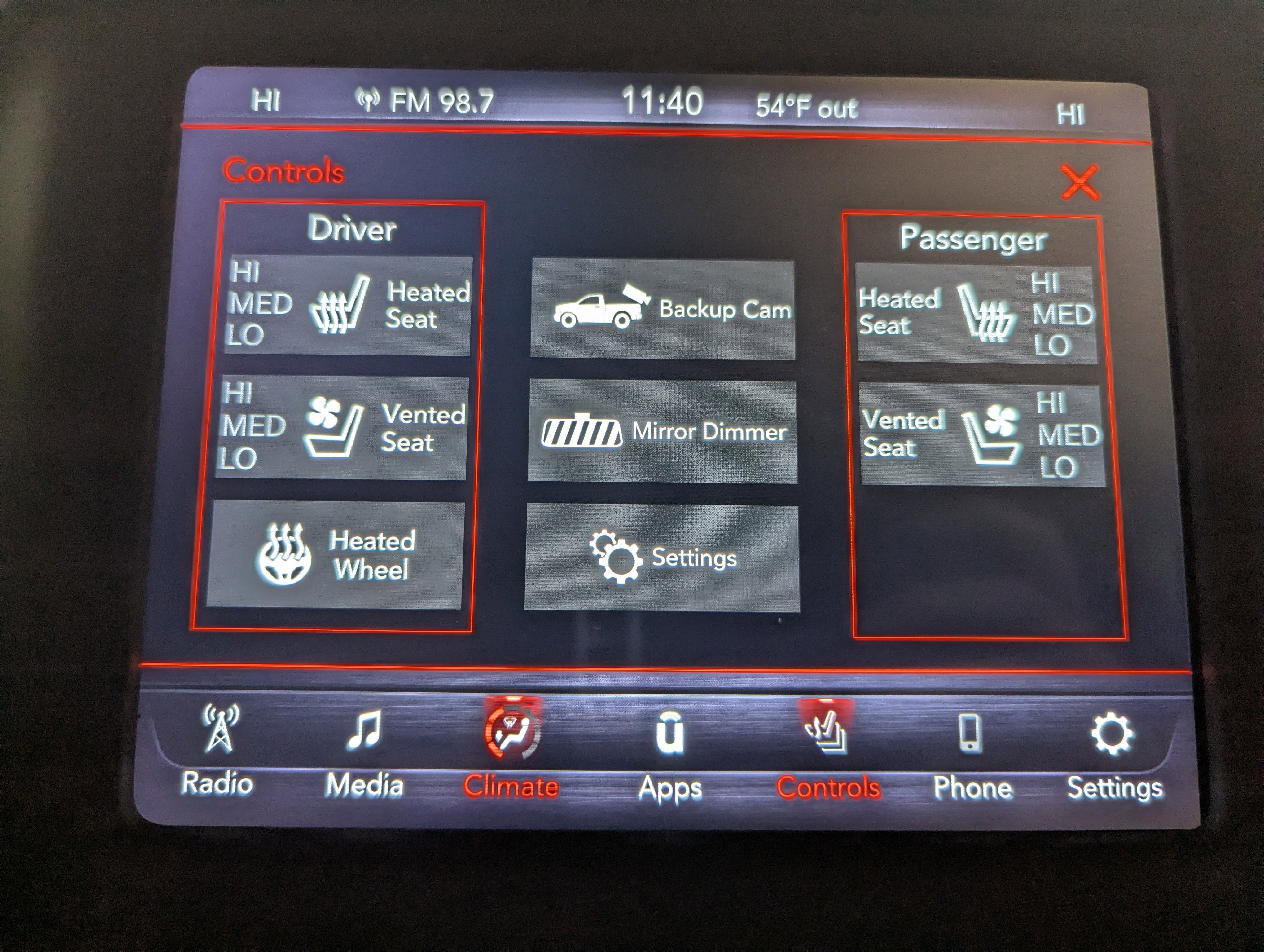 2021 RAM 1500 Laramie Crew Cab 4x4 5'7' Box