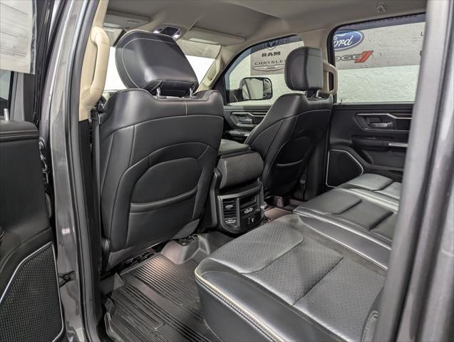 2021 RAM 1500 Laramie Crew Cab 4x4 5'7' Box