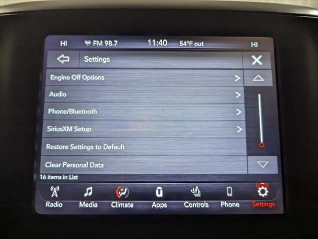 2021 RAM 1500 Laramie Crew Cab 4x4 5'7' Box