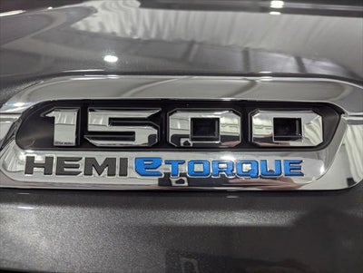 2021 RAM 1500 Laramie Crew Cab 4x4 5'7' Box