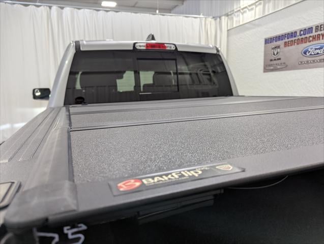 2022 RAM 1500 Laramie Crew Cab 4x4 5'7' Box