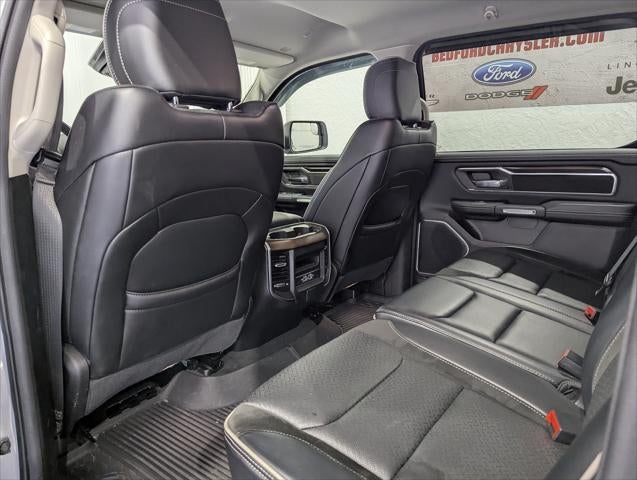 2022 RAM 1500 Laramie Crew Cab 4x4 5'7' Box