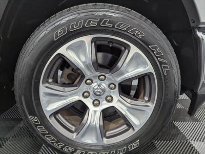 2022 RAM 1500 Laramie Crew Cab 4x4 5'7' Box