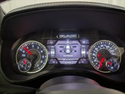 2021 RAM 1500 Laramie Crew Cab 4x4 5'7' Box