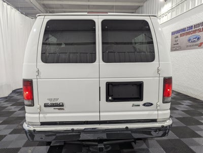 2010 Ford E-350 Super Duty XL
