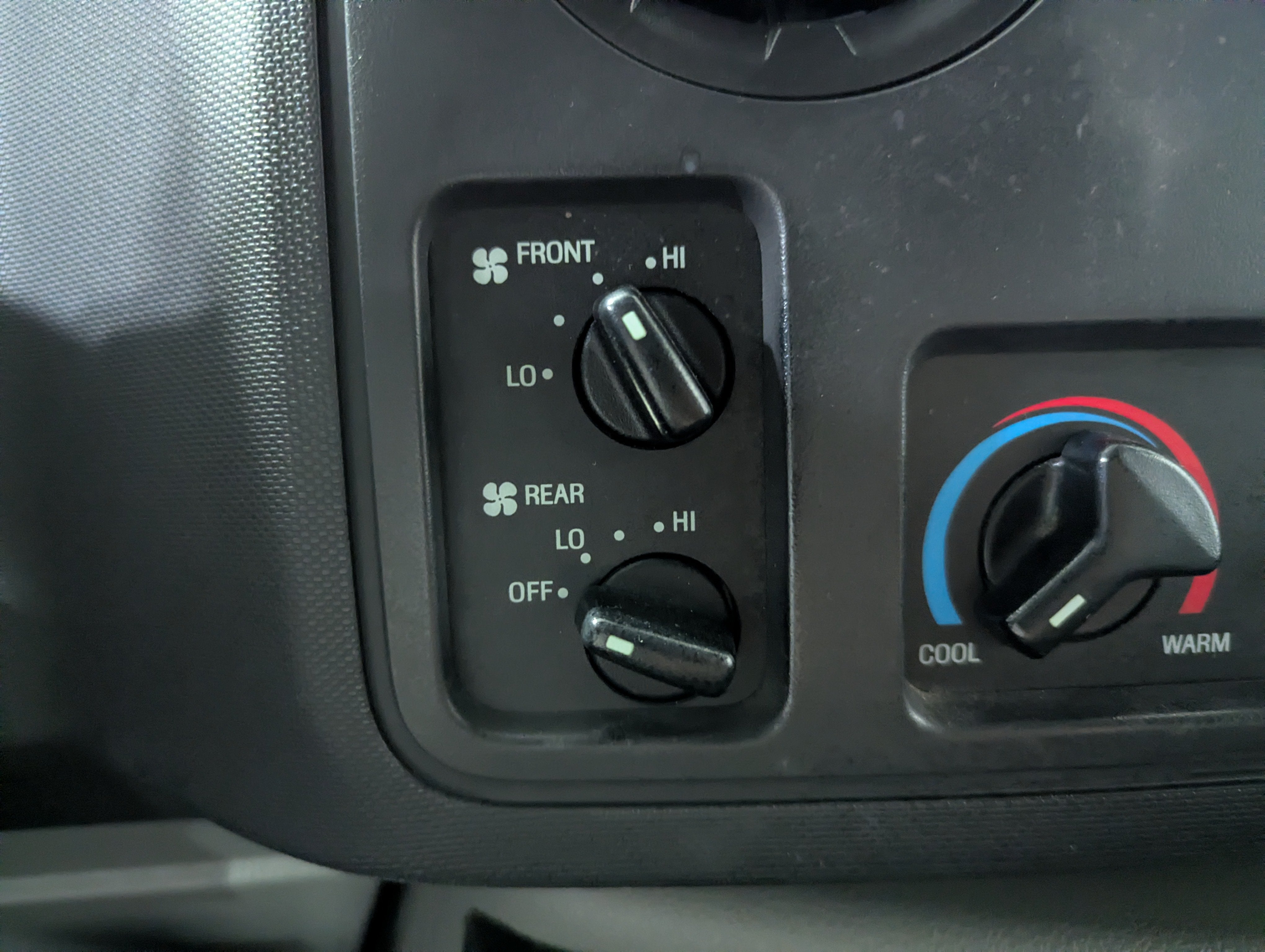 2010 Ford E-350 Super Duty XL