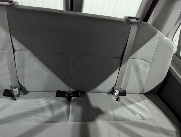 2010 Ford E-350 Super Duty XL