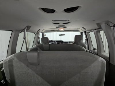 2010 Ford E-350 Super Duty XL