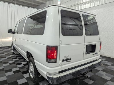 2010 Ford E-350 Super Duty XL