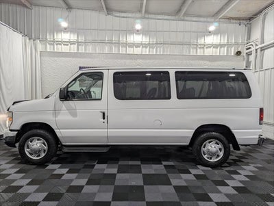 2010 Ford E-350 Super Duty XL