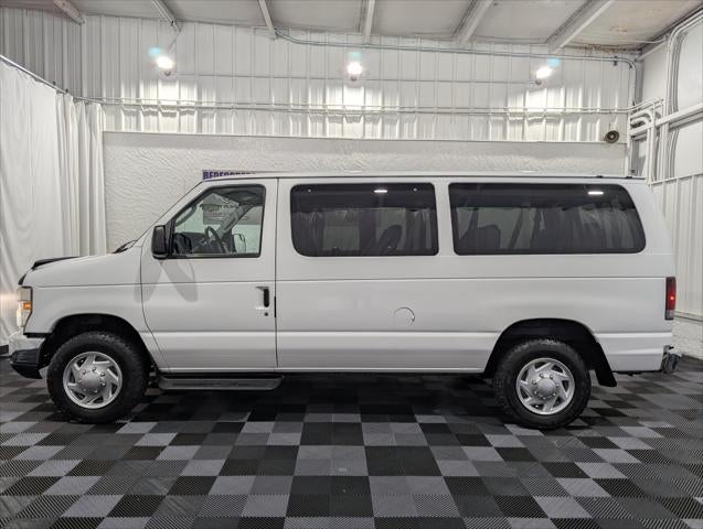 2010 Ford E-350 Super Duty XL
