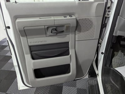 2010 Ford E-350 Super Duty XL