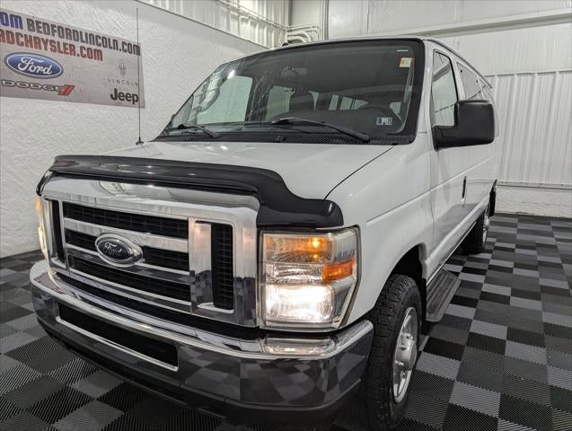 2010 Ford E-350 Super Duty XL