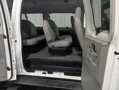 2010 Ford E-350 Super Duty XL