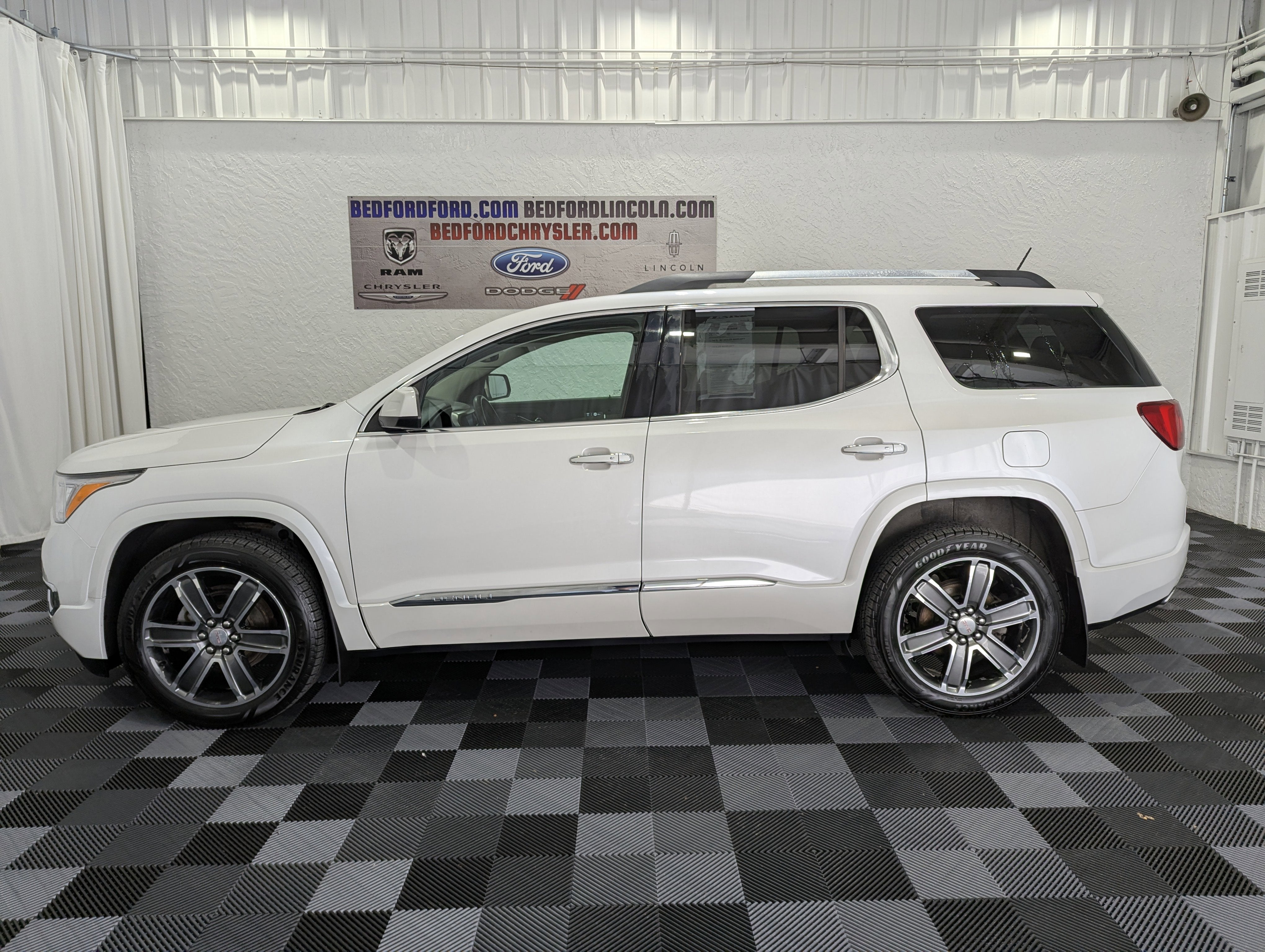 2017 GMC Acadia Denali