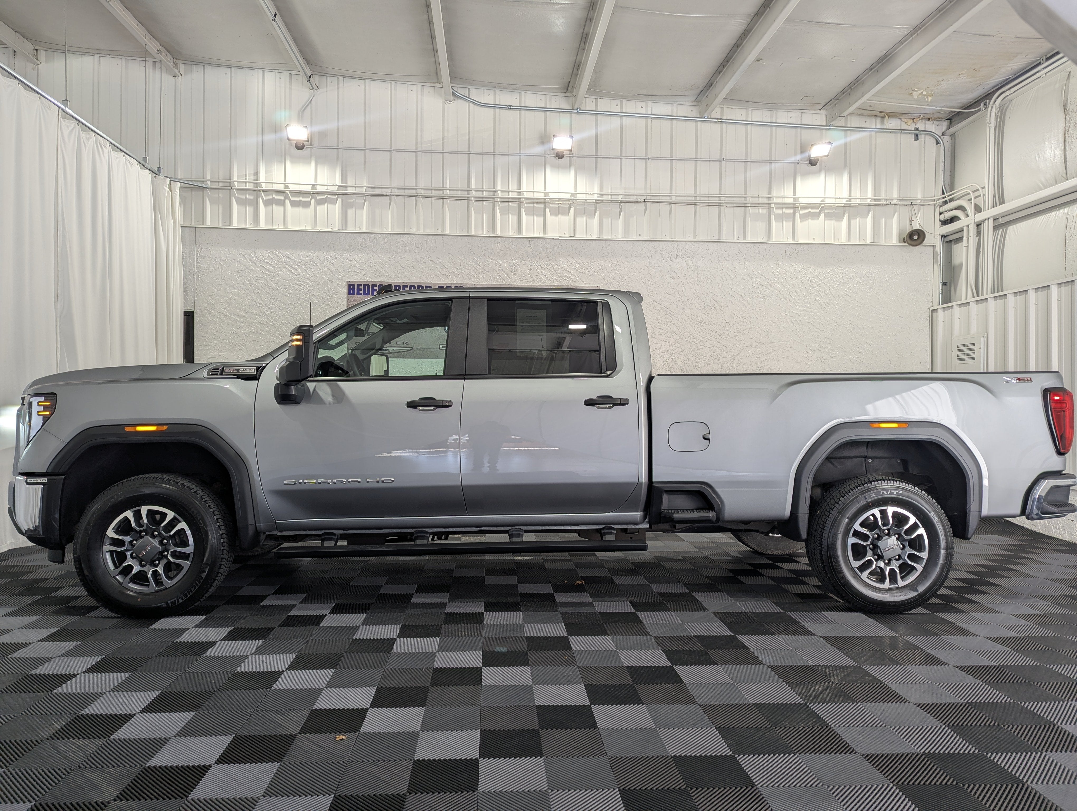 2024 GMC Sierra 3500HD 4WD Crew Cab Long Bed Pro