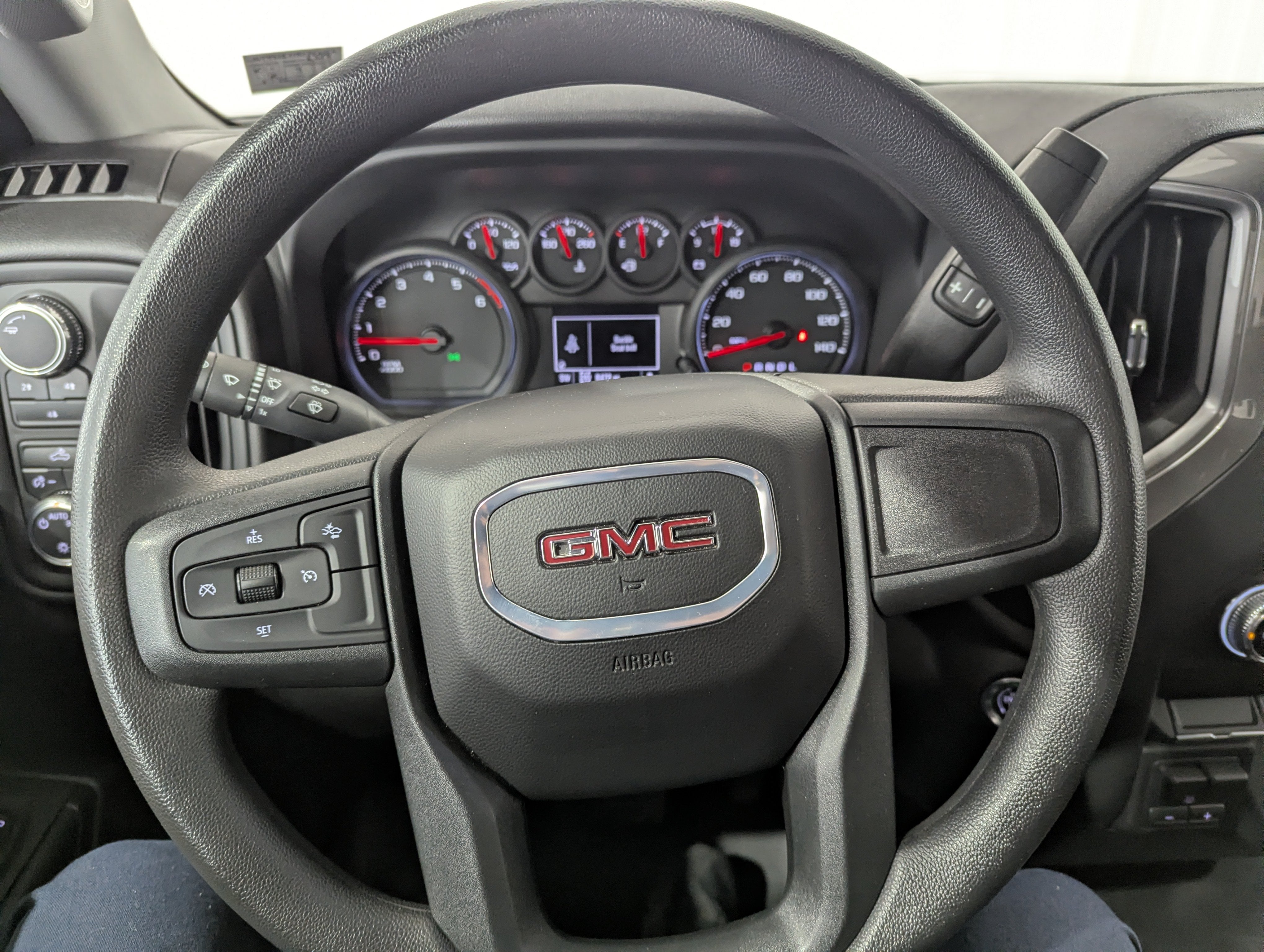 2024 GMC Sierra 3500HD 4WD Crew Cab Long Bed Pro