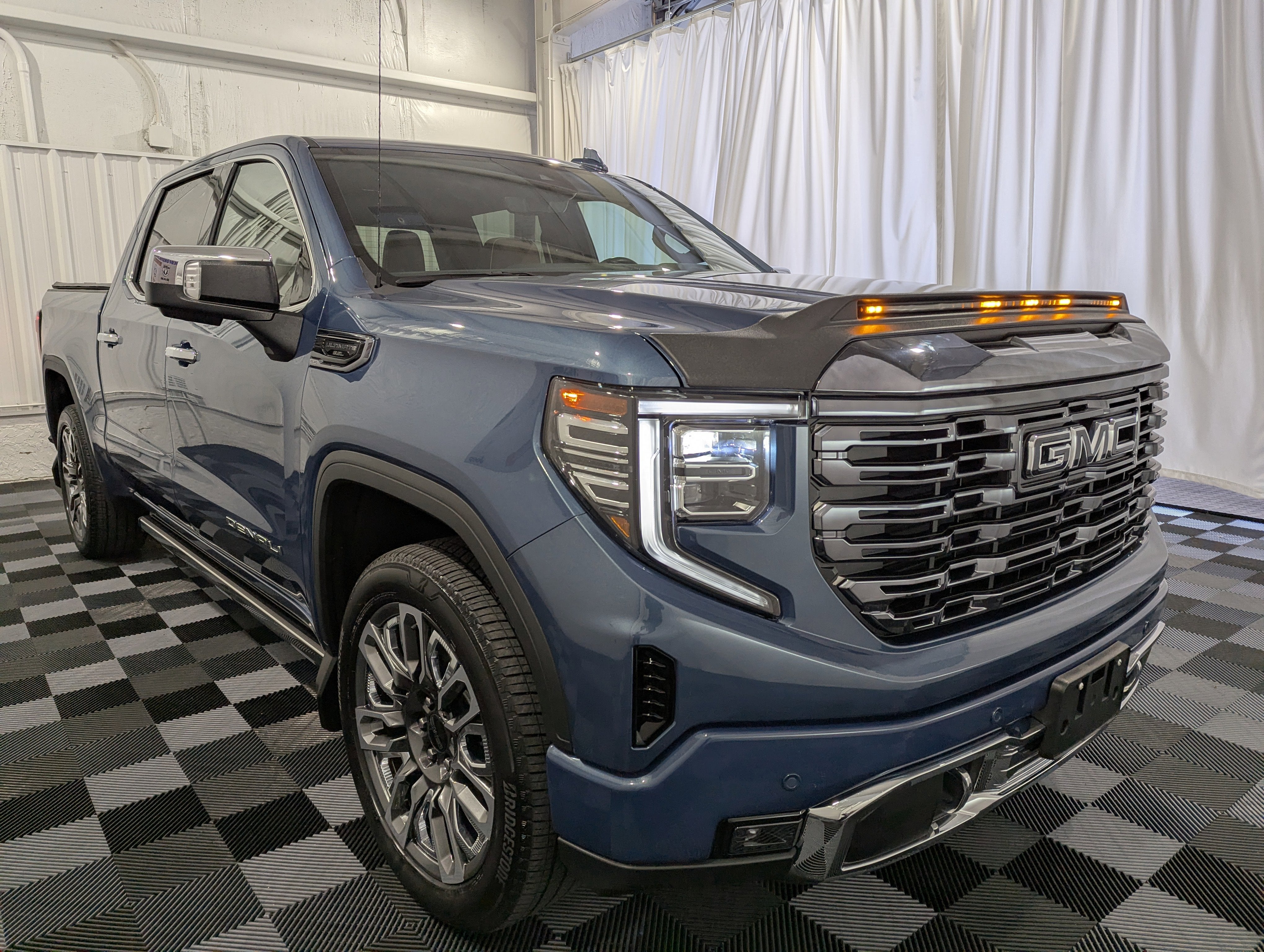 2024 GMC Sierra 1500 4WD Crew Cab Short Box Denali Ultimate