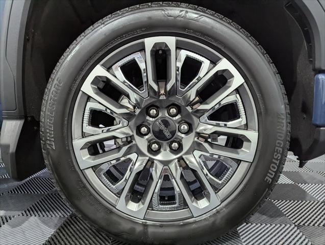 2024 GMC Sierra 1500 4WD Crew Cab Short Box Denali Ultimate