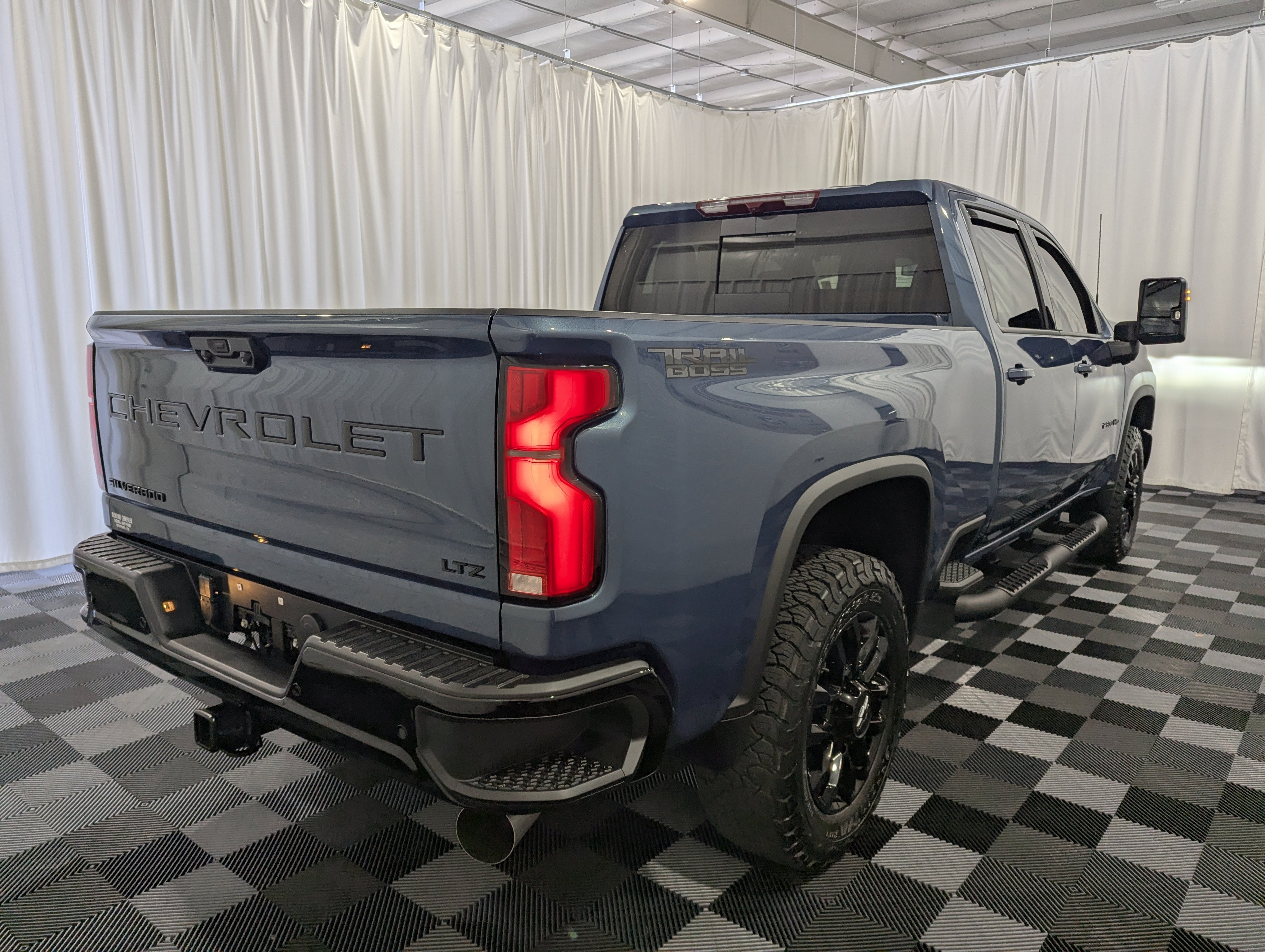 2025 Chevrolet Silverado 2500HD 4WD Crew Cab Standard Bed LTZ