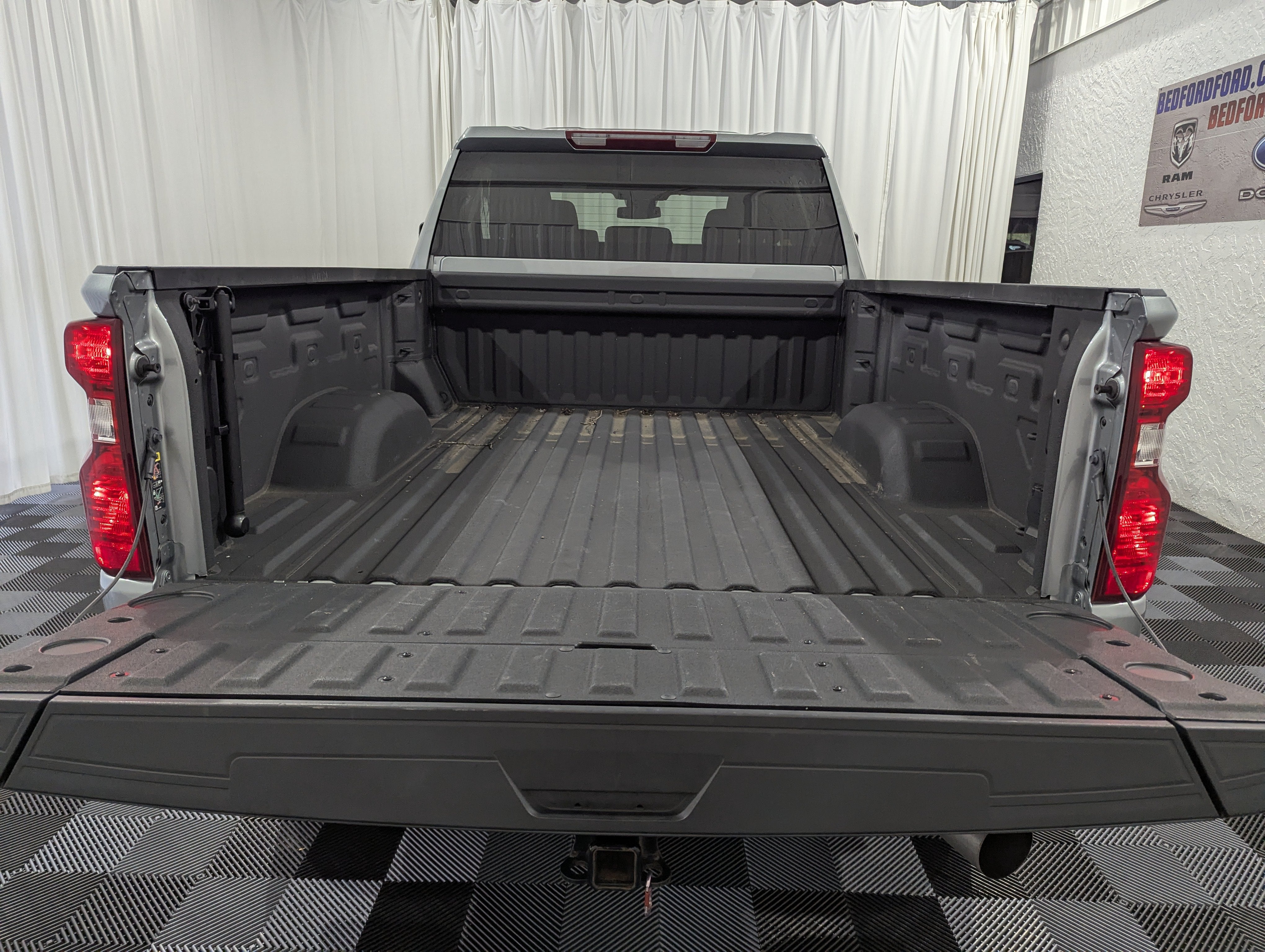 2024 Chevrolet Silverado 2500HD 4WD Crew Cab Standard Bed Custom