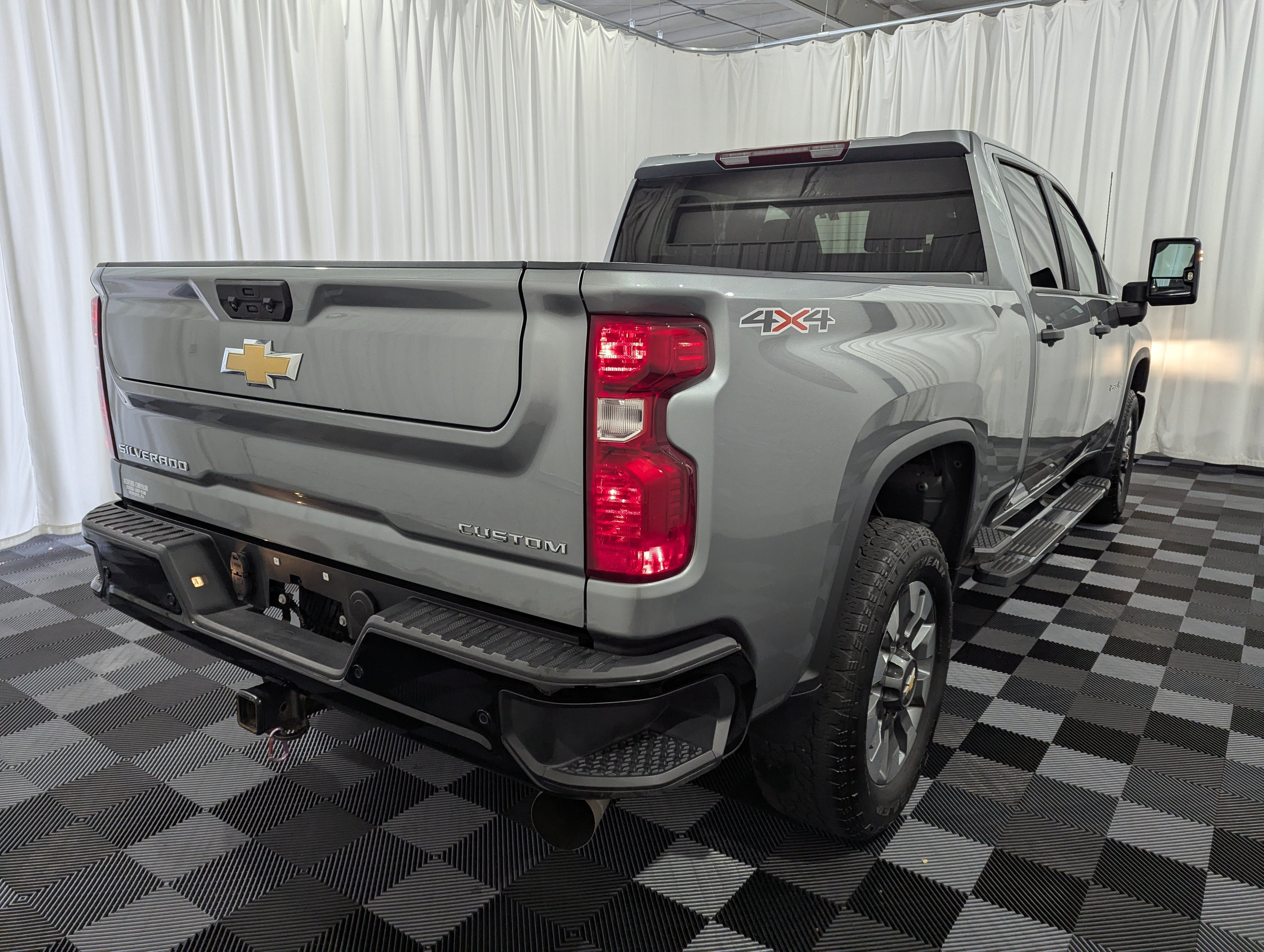 2024 Chevrolet Silverado 2500HD 4WD Crew Cab Standard Bed Custom