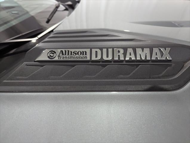 2024 Chevrolet Silverado 2500HD 4WD Crew Cab Standard Bed Custom