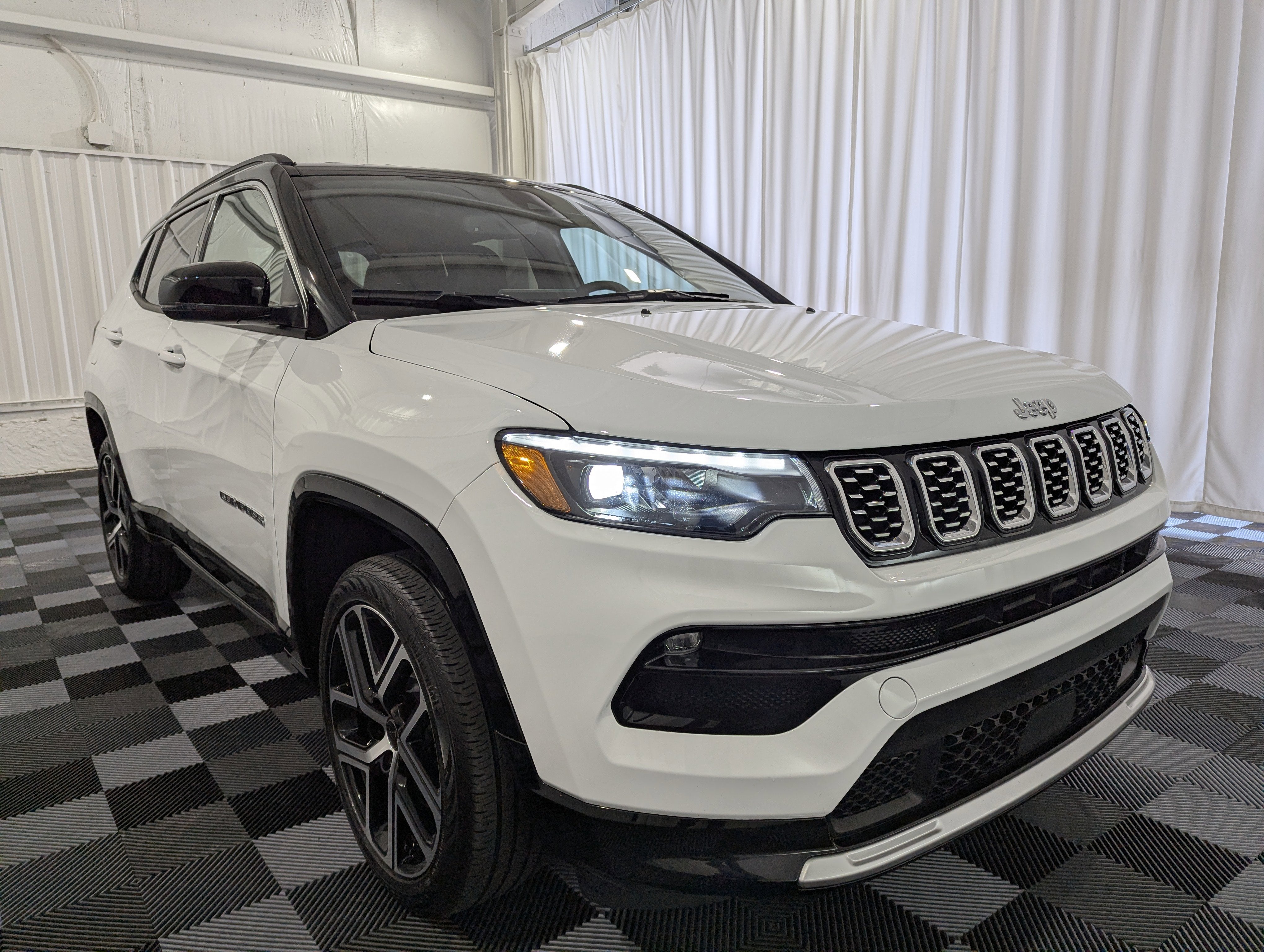 2025 Jeep Compass Limited 4x4