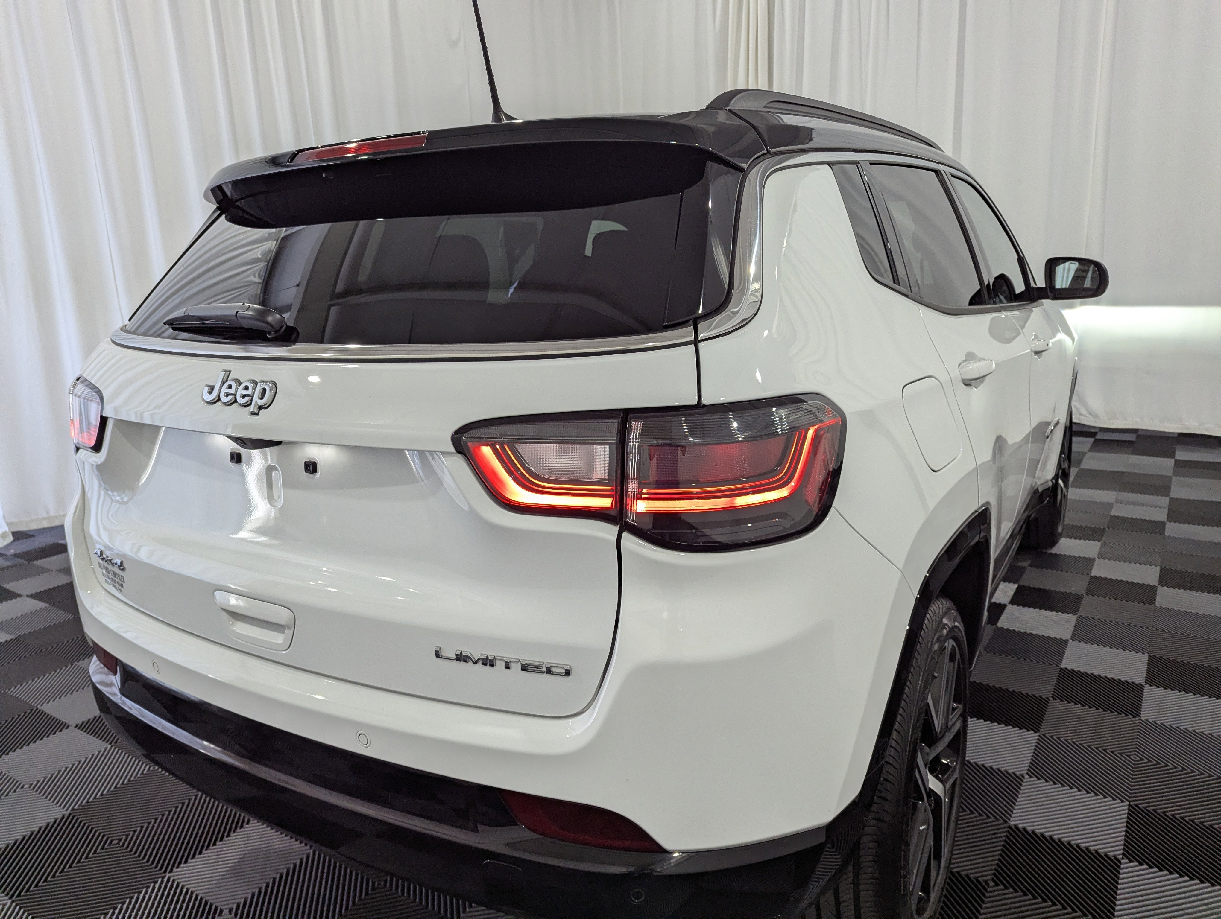 2025 Jeep Compass Limited 4x4