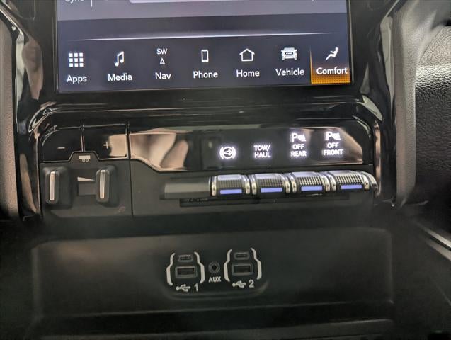 2024 RAM 3500 Big Horn Crew Cab 4x4 6'4' Box