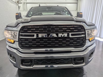 2024 RAM 3500 Big Horn Crew Cab 4x4 8' Box